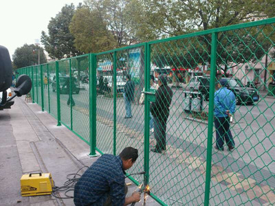 美格網(wǎng)護(hù)欄網(wǎng) 美格網(wǎng)護(hù)欄網(wǎng)